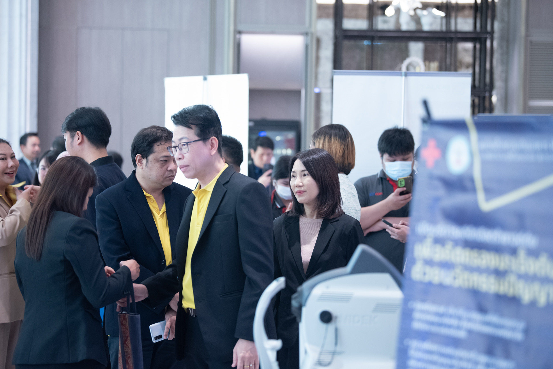 IMAGE - 3695